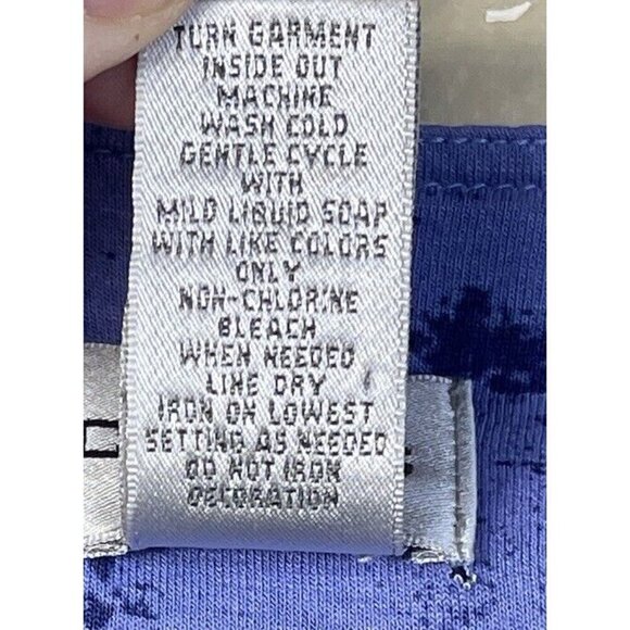 Chico’s Blue White Multi Ikat Aztec Prints Beaded Sequins Tunic Top Sz 1 M 8 - Picture 4 of 8